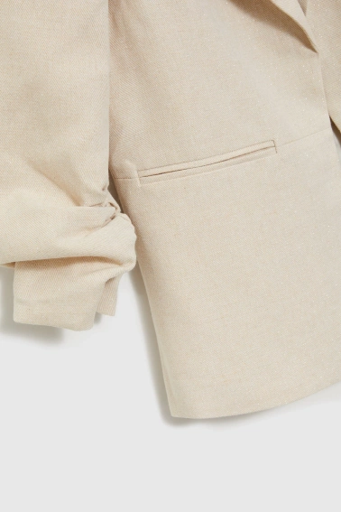 Marynarka z marszczonymi rękawami 3/4 beżowa