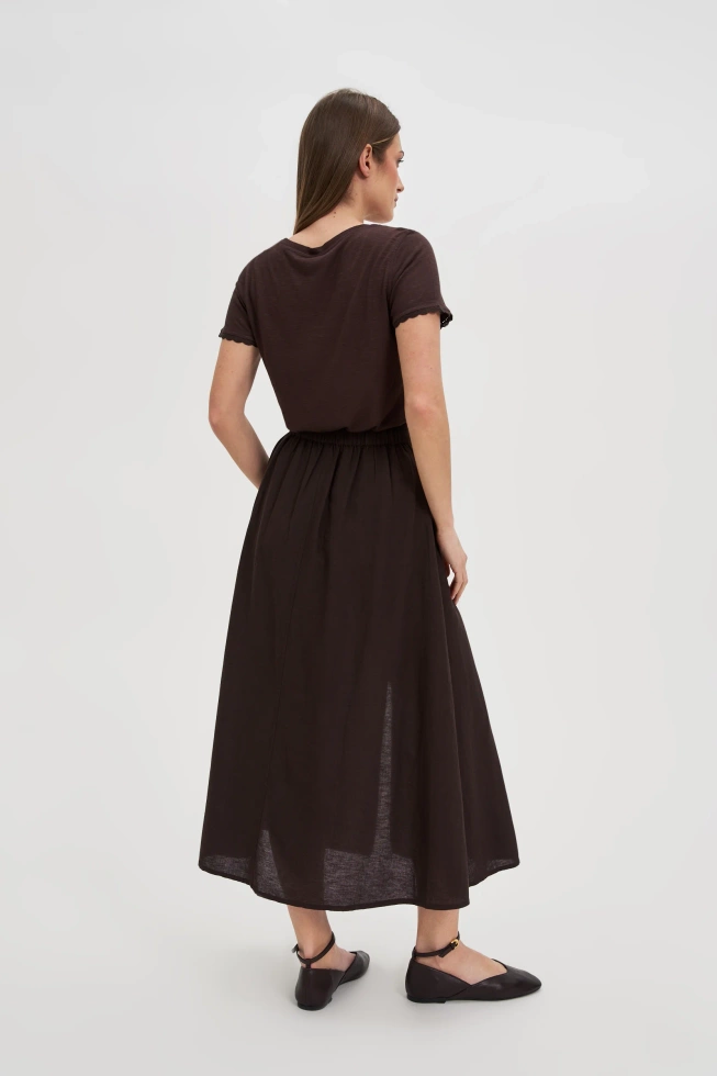 Spódnica z rozcięciem brązowa