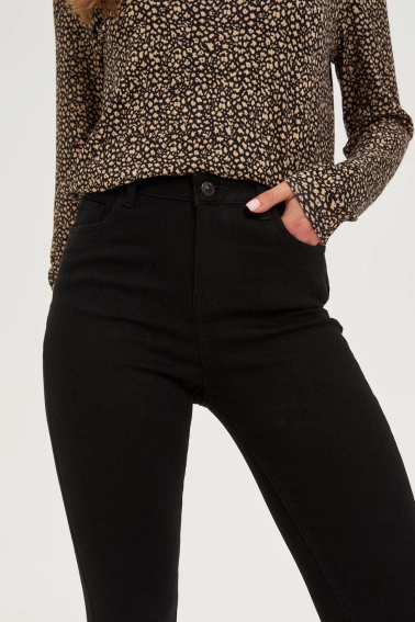 Jeansy rurki czarne