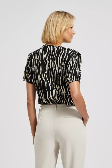 Wzorzysta bluzka z bufiastymi krótkimi rękawami czarna