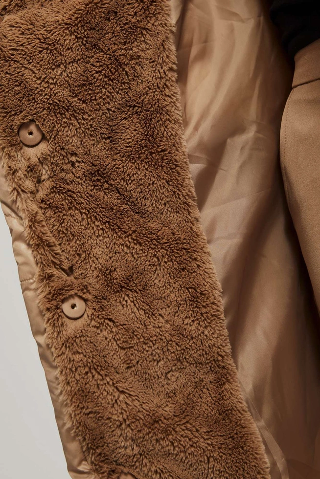 Długa kurtka z kapturem ciemnobeżowa