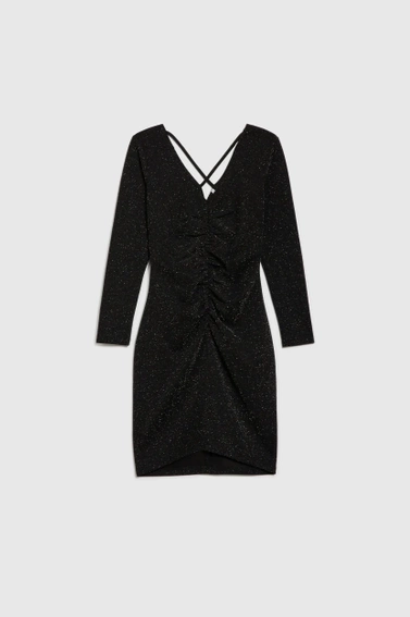 Dopasowana sukienka ozdobiona metaliczną nitką czarna