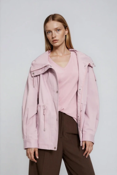 Kurtka z kapturem różowa 