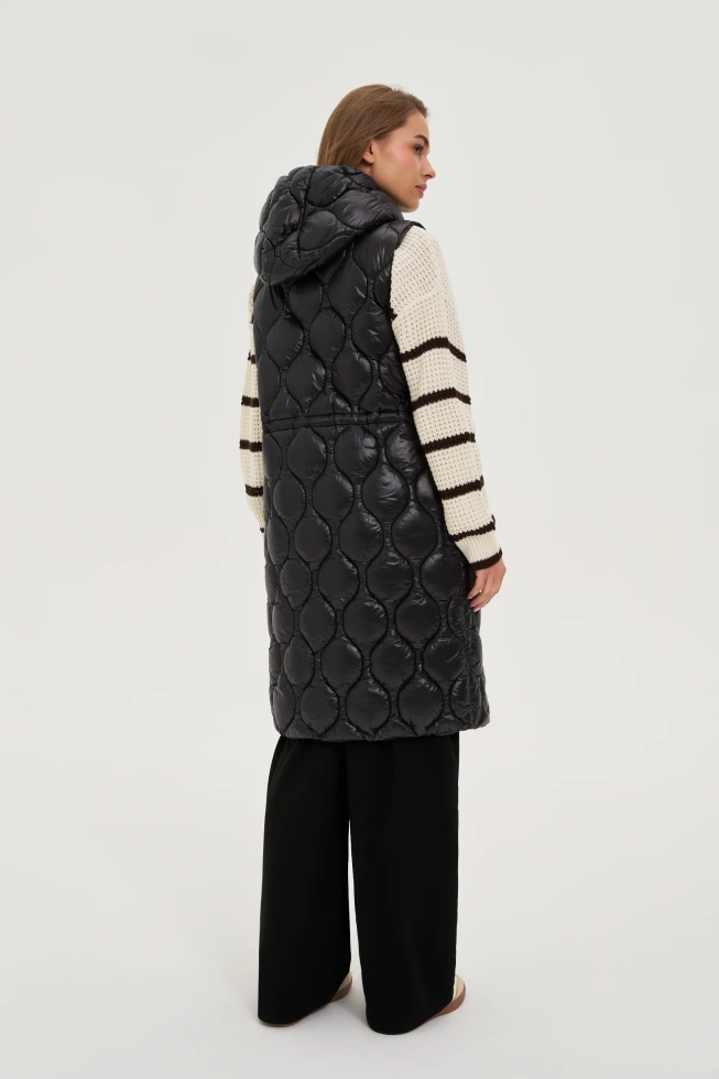 Pikowana kamizelka czarna