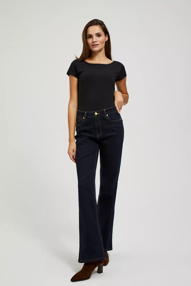 Gładka dopasowana bluzka z krótkimi rękawami czarna