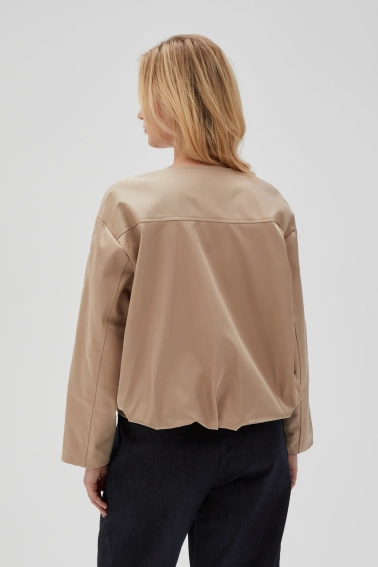 Krótka kurtka beżowa