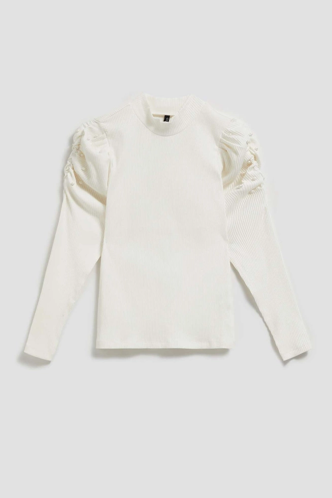 Bluzka z bufiastymi rękawami perłowa