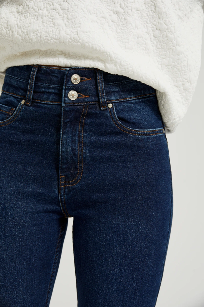 Bawełniane jeansy rurki niebieskie