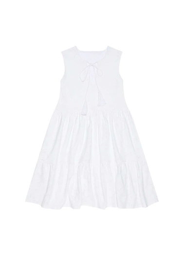 Letnia sukienka z frędzlami