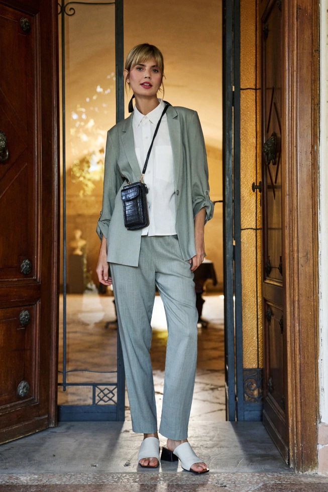 Marynarka z wiskozy i lnu oliwkowa