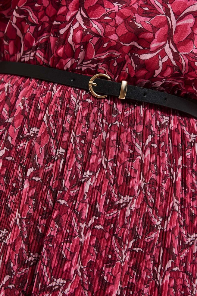 Sukienka z plisowanym dołem truskawkowa