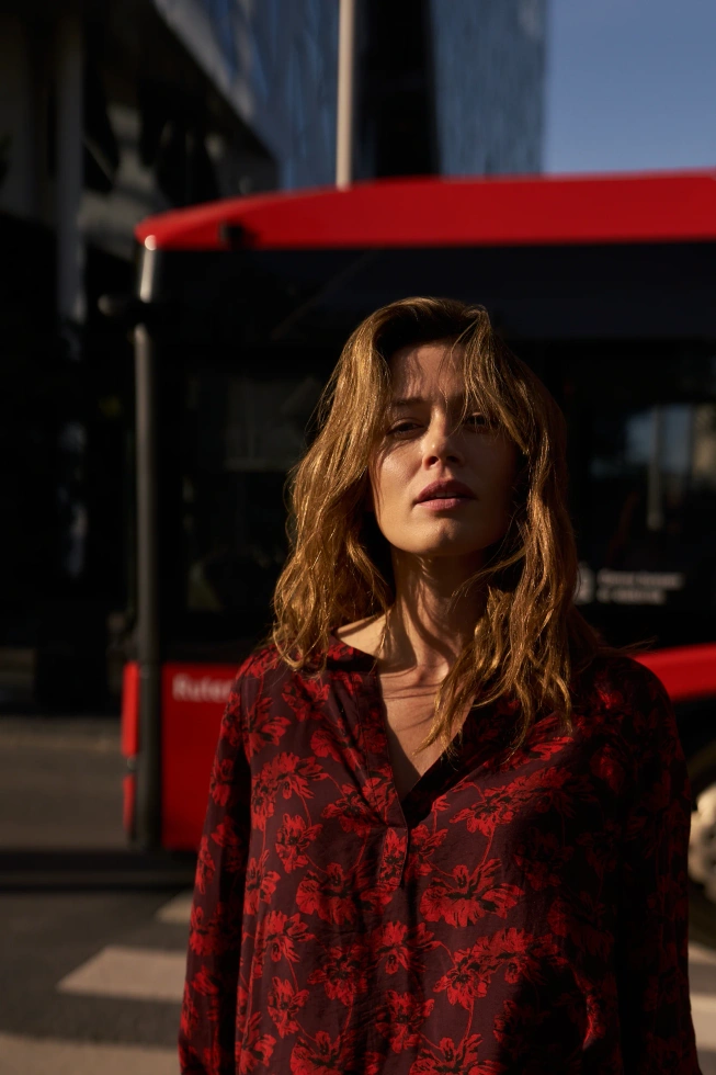 Koszula w kwiaty burgundowa