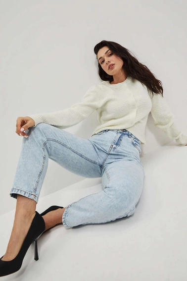 Jeansy mom fit z wysokim stanem