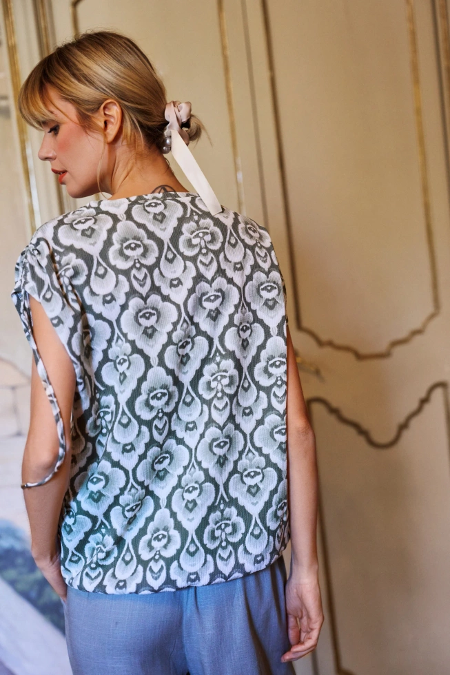 Bluzka z wzorem oliwkowa