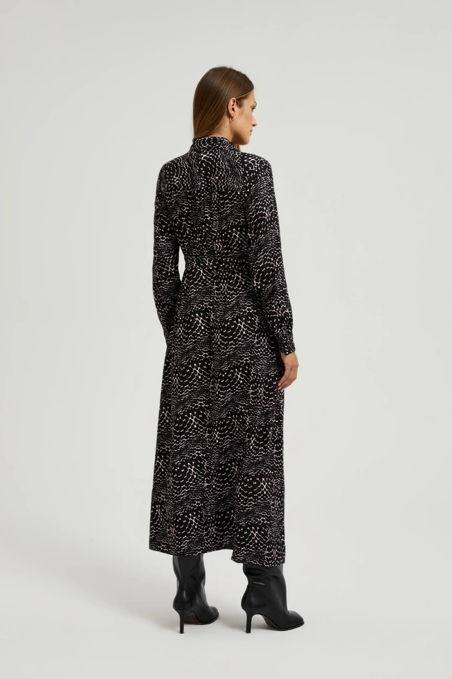 Wiskozowa sukienka midi czarna