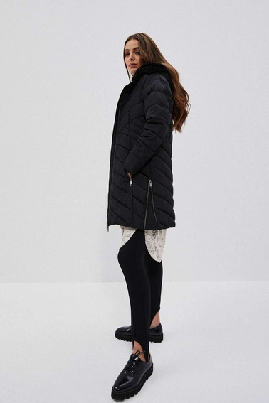 Kurtka z ocieplanym kapturem