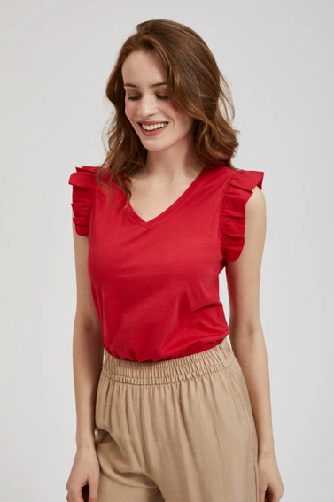 Bluzka z dekoltem w serek i falbaną na ramionach czerwona
