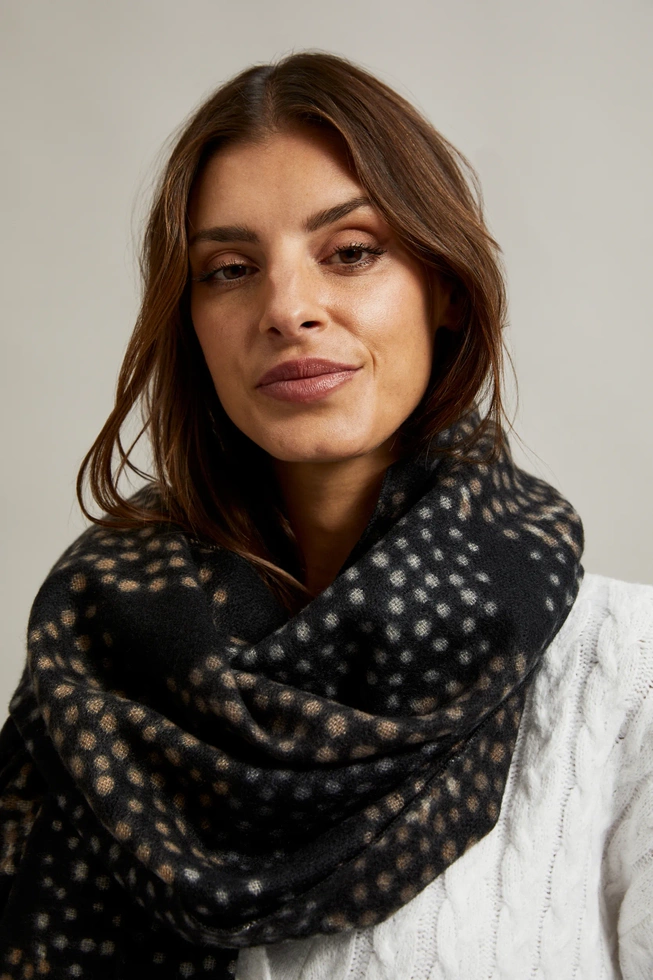 Szalik w beżowe kropki czarny