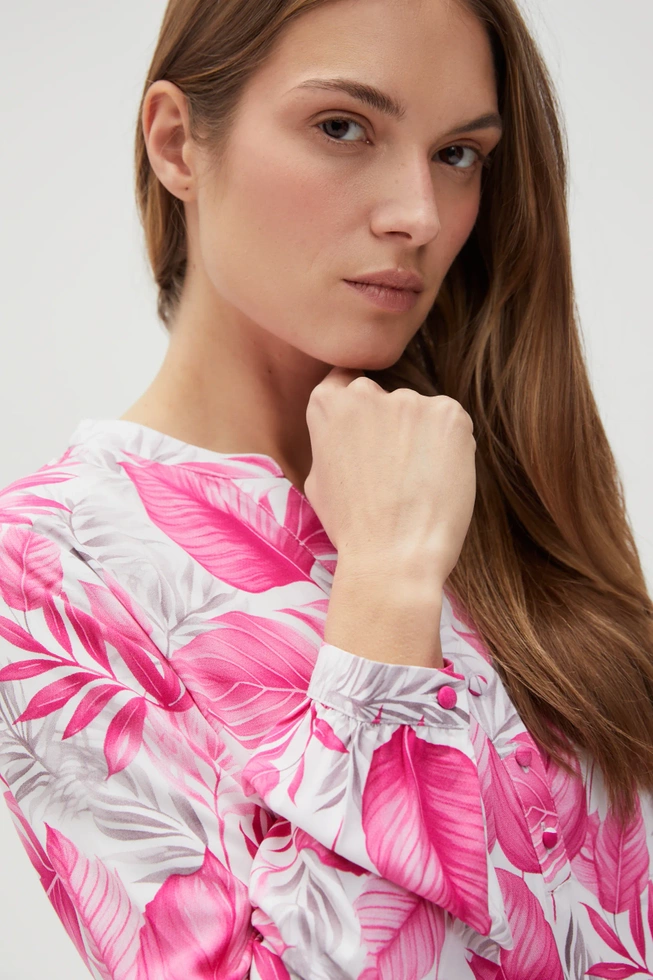 Wiskozowa koszula z tropikalnym wzorem różowa