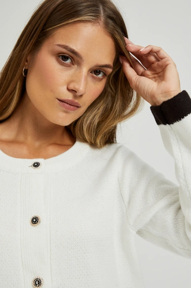 Rozpinany sweter z ozdobnymi guzikami biały 