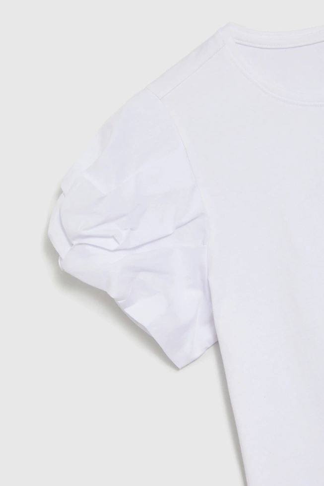 Bluzka z bufiastymi rękawami biała