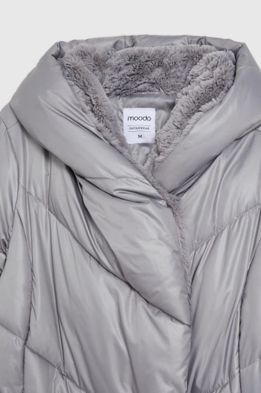 Kurtka z pikowaniem szara