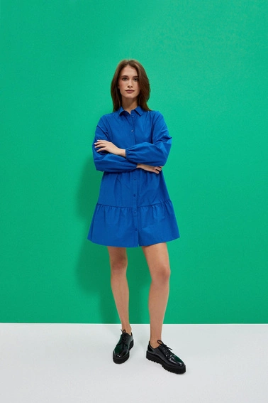 Koszulowa sukienka niebieska