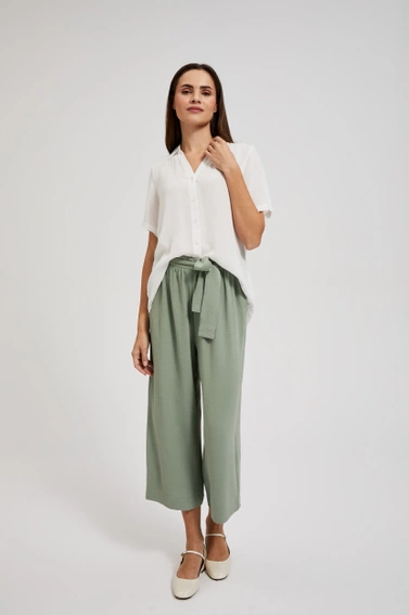 Koszula z kołnierzykiem biała