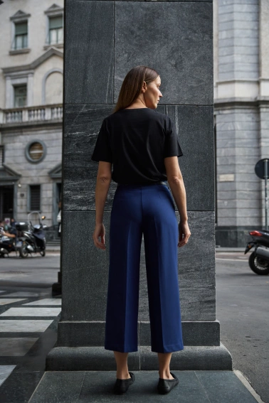 Spodnie z paskiem granatowe