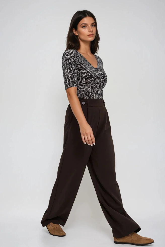 Bluzka z dekoltem w serek