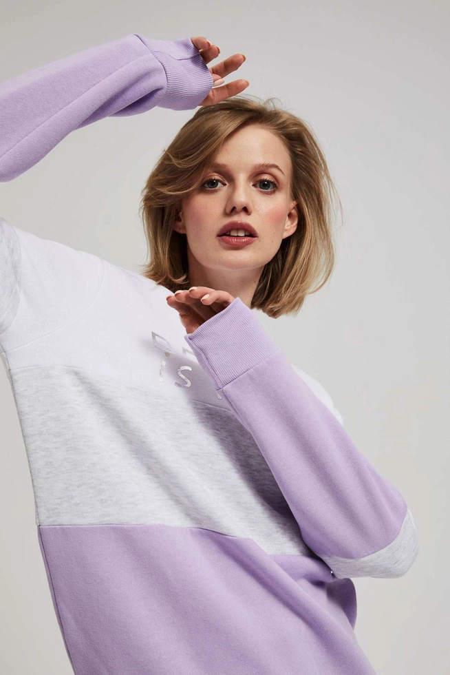 Bluza z nadrukiem lawendowa