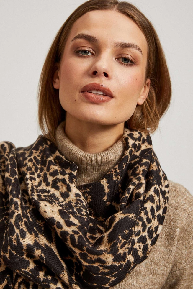 Szalik w panterkę