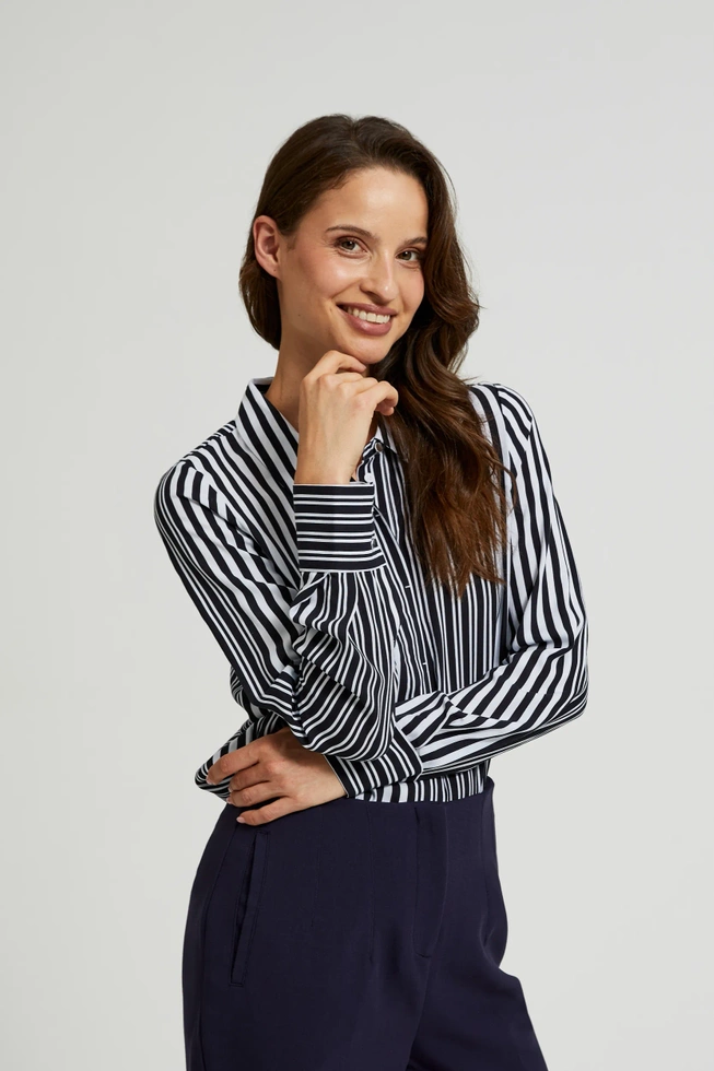 Koszula w paski z długimi rękawami czarna