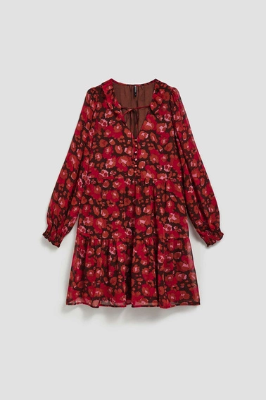 Sukienka z rozkloszowanym dołem