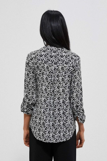 Koszula z kwiatowym nadrukiem