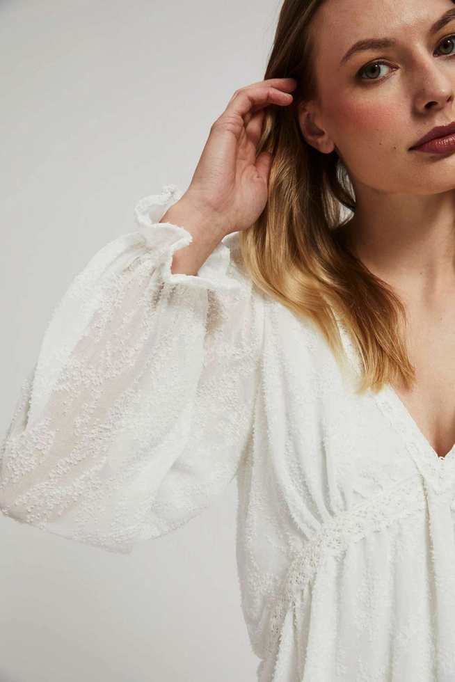 Koszula biała z bufiastymi rękawami