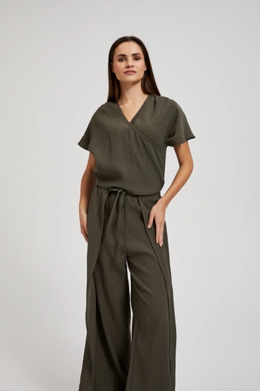 Koszula z dekoltem w serek i krótkimi rękawami oliwkowa