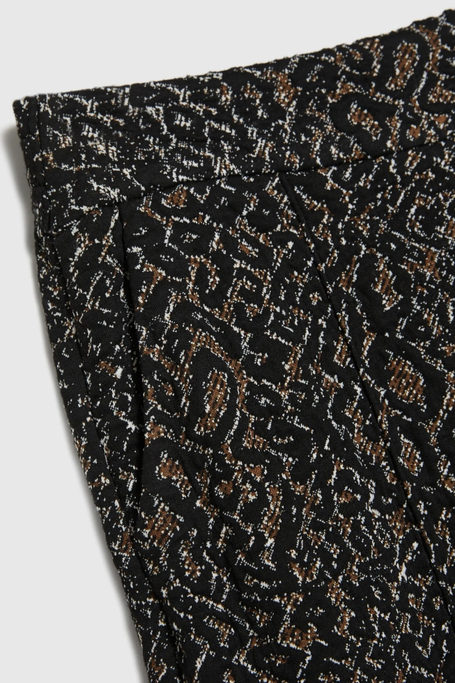 Spodnie w panterkę czarne