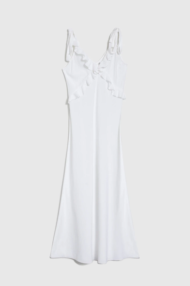 Sukienka midi z falbaną na dekolcie biała