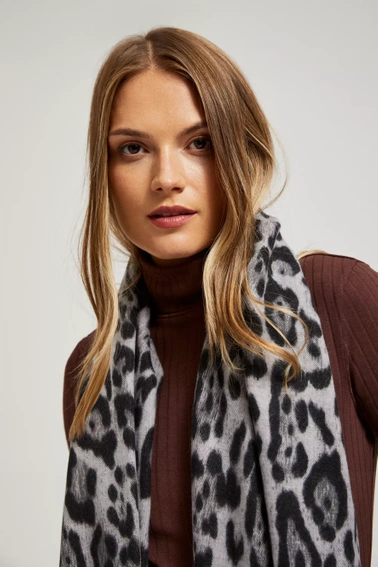 Szalik w panterkę