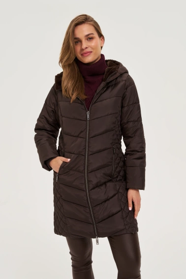 Kurtka z ocieplanym kapturem brązowa