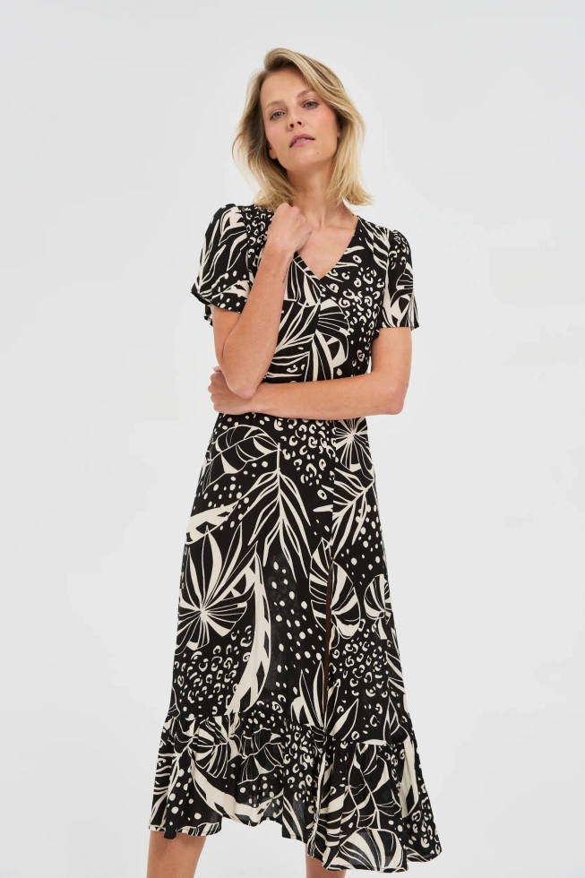 Wiskozowa sukienka z wzorem czarna