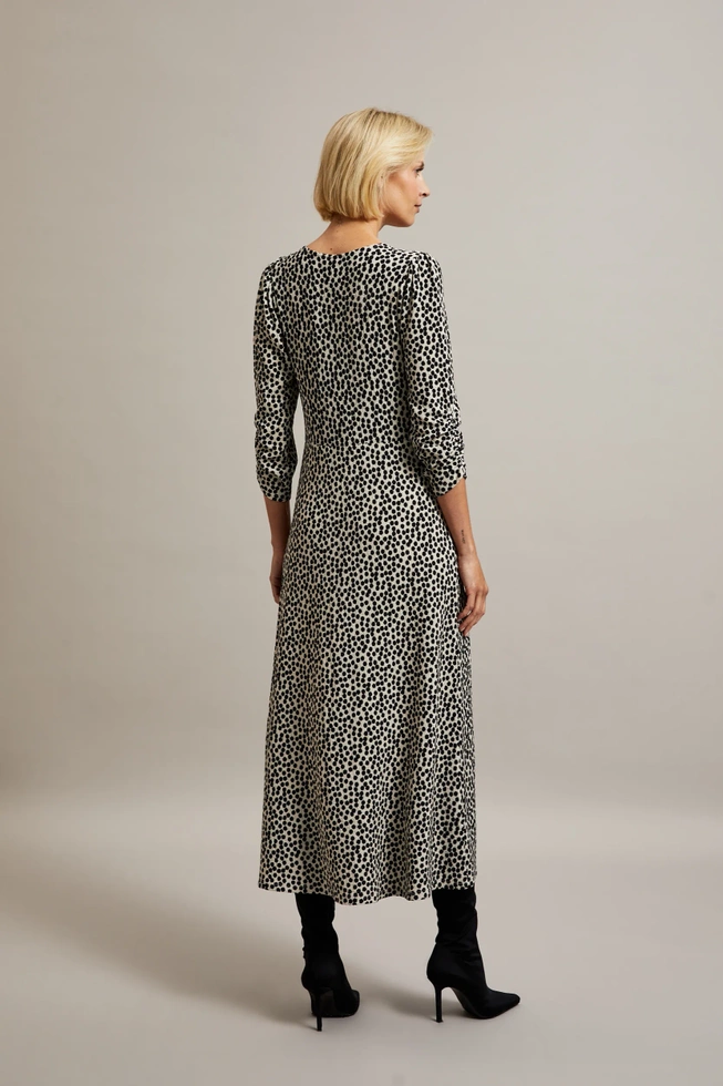 Sukienka midi w grochy czarna