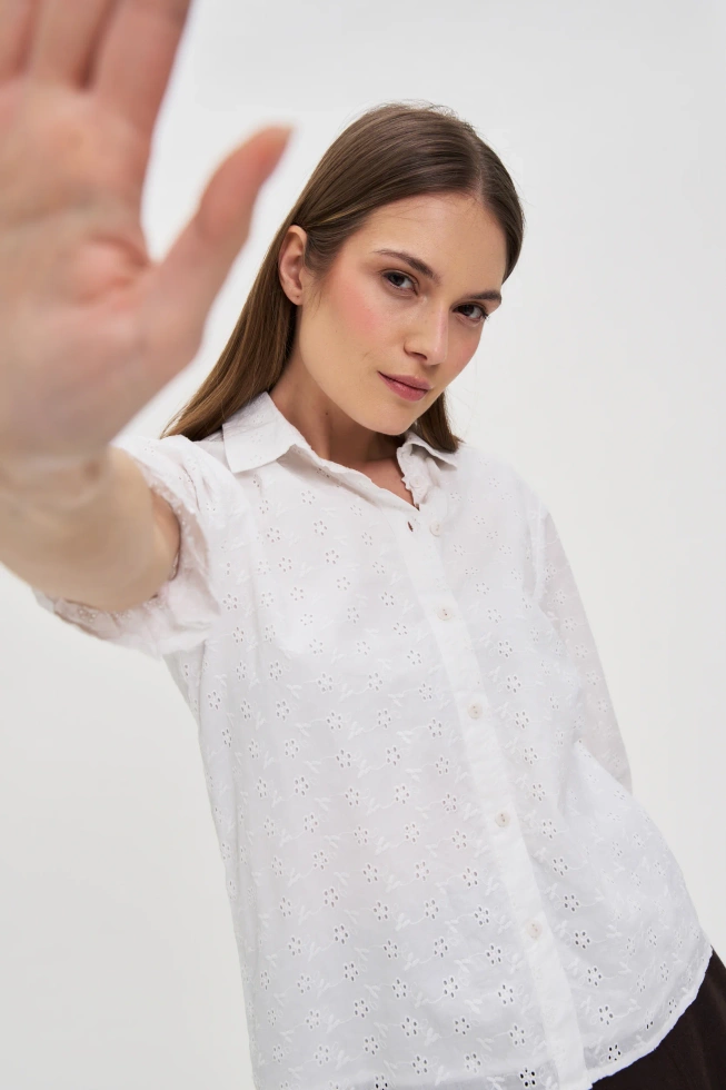 Bawełniana koszula z bufiastymi rękawami biała