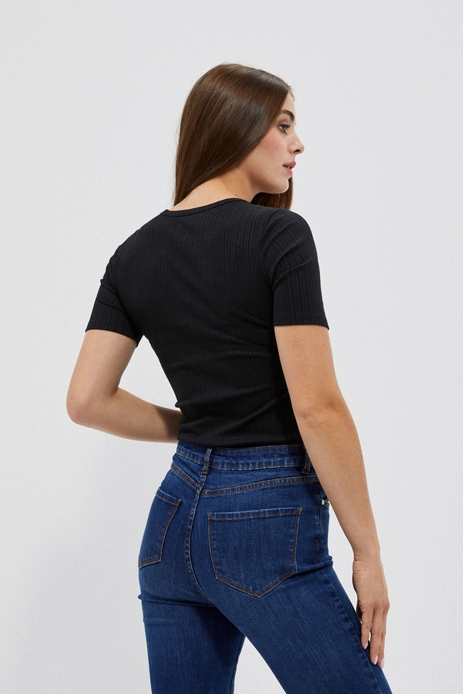 Bluzka z okrągłym dekoltem i guzikami