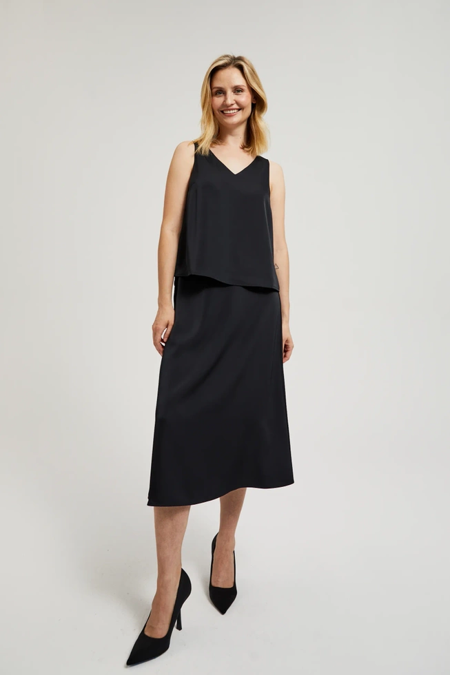 Trapezowa spódnica czarna