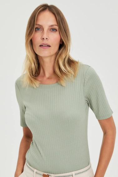 Bluzka z prążkowanego materiału oliwkowa