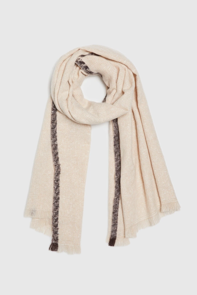 Gładki szal beżowy