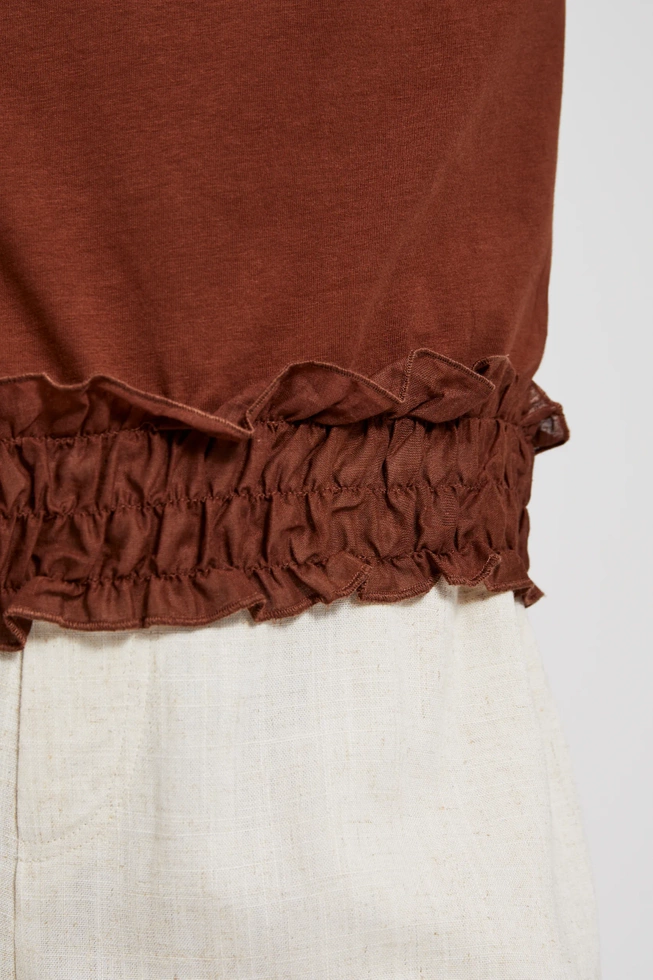 Bluzka z dekoltem w serek i gumą w pasie brązowa