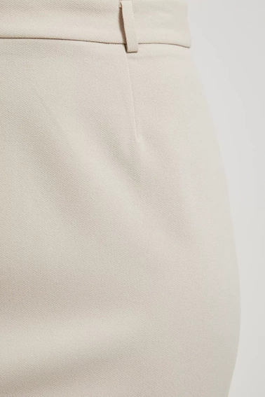 Ołówkowa gładka spódnica do kolan beżowa